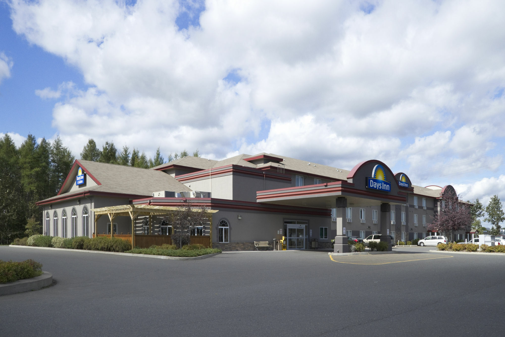 Days Inn & Suites By Wyndham Thunder Bay Exterior photo